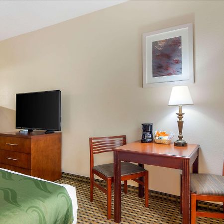 Quality Inn & Suites Decatur - Atlanta East Lithonia Exteriör bild