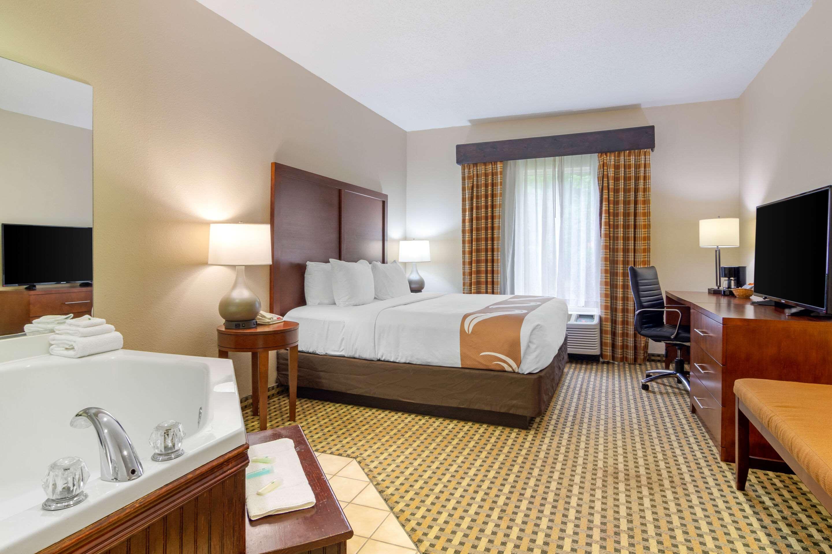 Quality Inn & Suites Decatur - Atlanta East Lithonia Exteriör bild