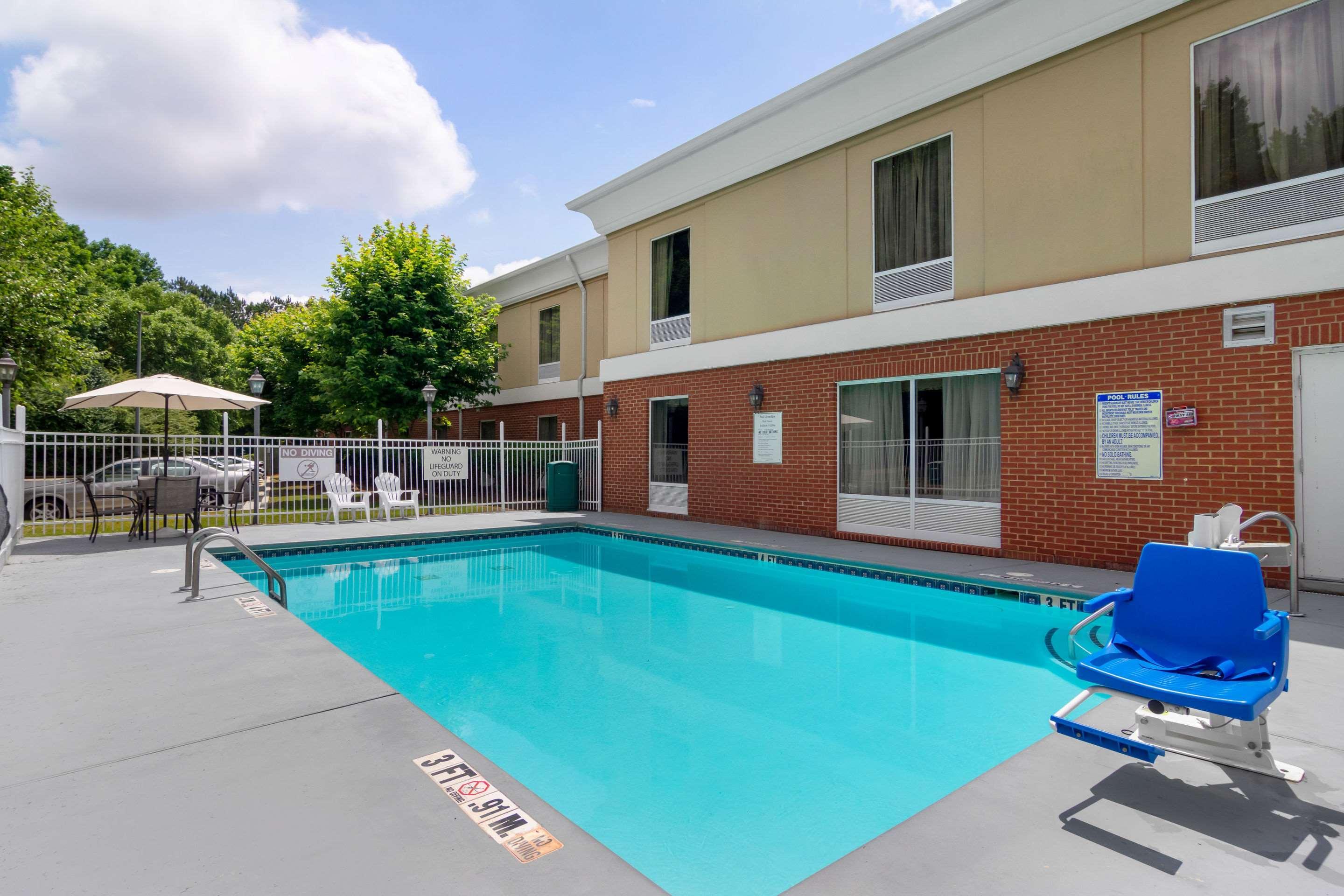 Quality Inn & Suites Decatur - Atlanta East Lithonia Exteriör bild